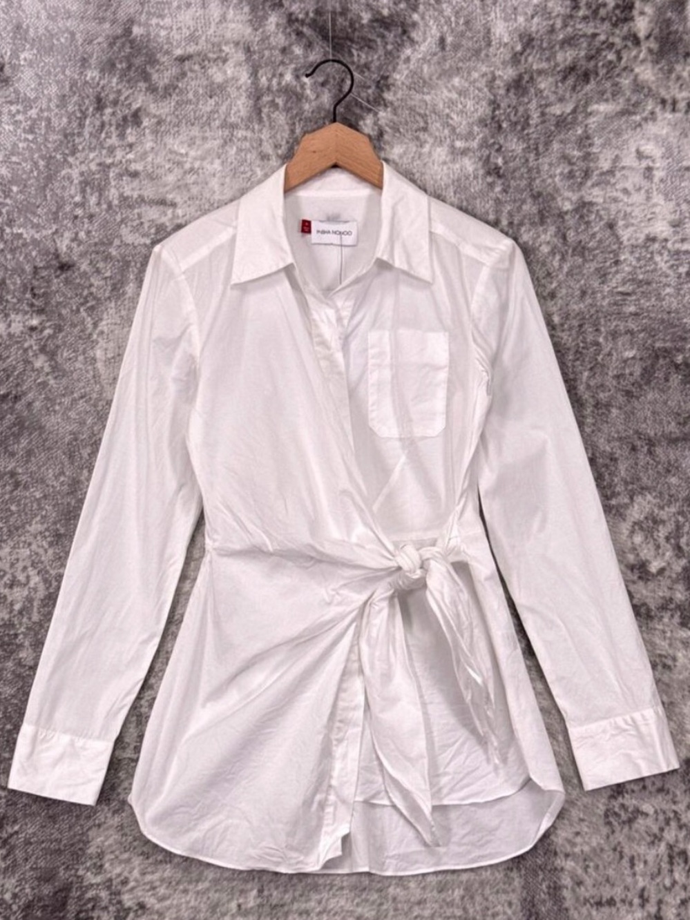 🔥 Timeless White Wrap Blouse, closet staple!